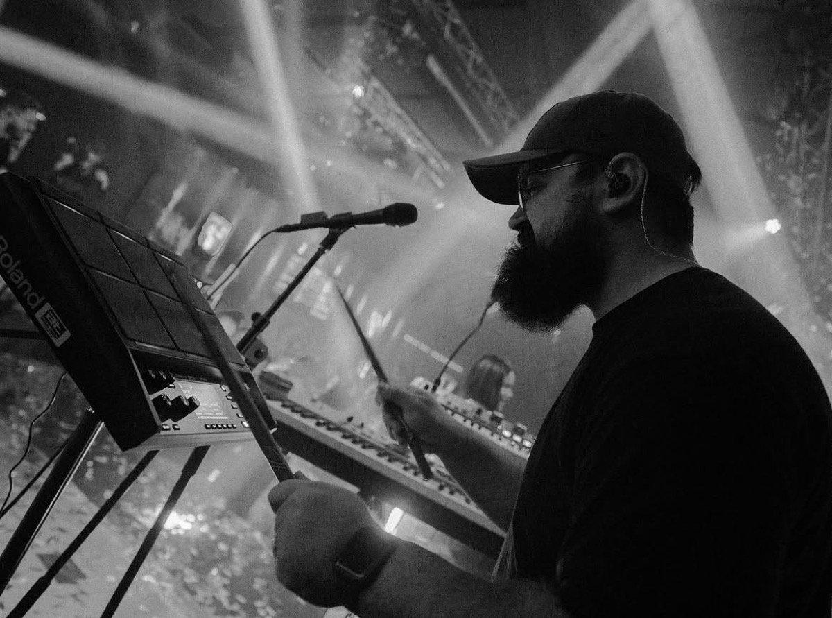 Jona la pad, concert INNA în Elveția